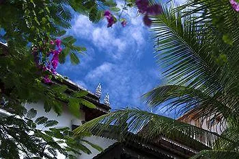 Hotel Rambutan - 3*
